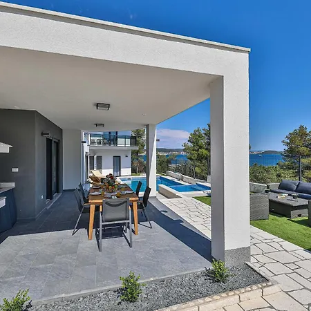 Hébergement de vacances Lovely In Seget Donji *