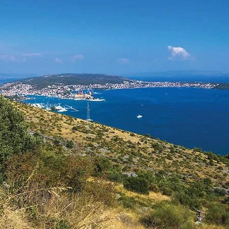Tatil Evi Gorgeous In Seget Donji Trogir