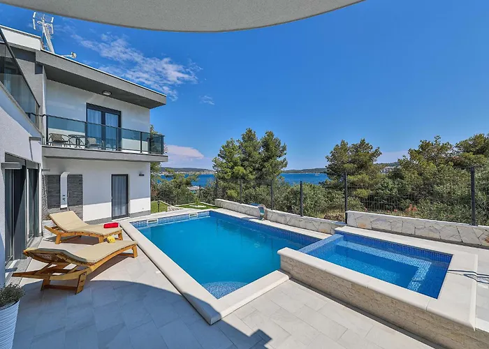 Lovely In Seget Donji * Trogir