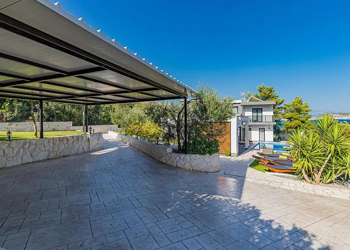 Tatil Evi Lovely In Seget Donji Trogir