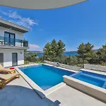 Lovely In Seget Donji * Trogir